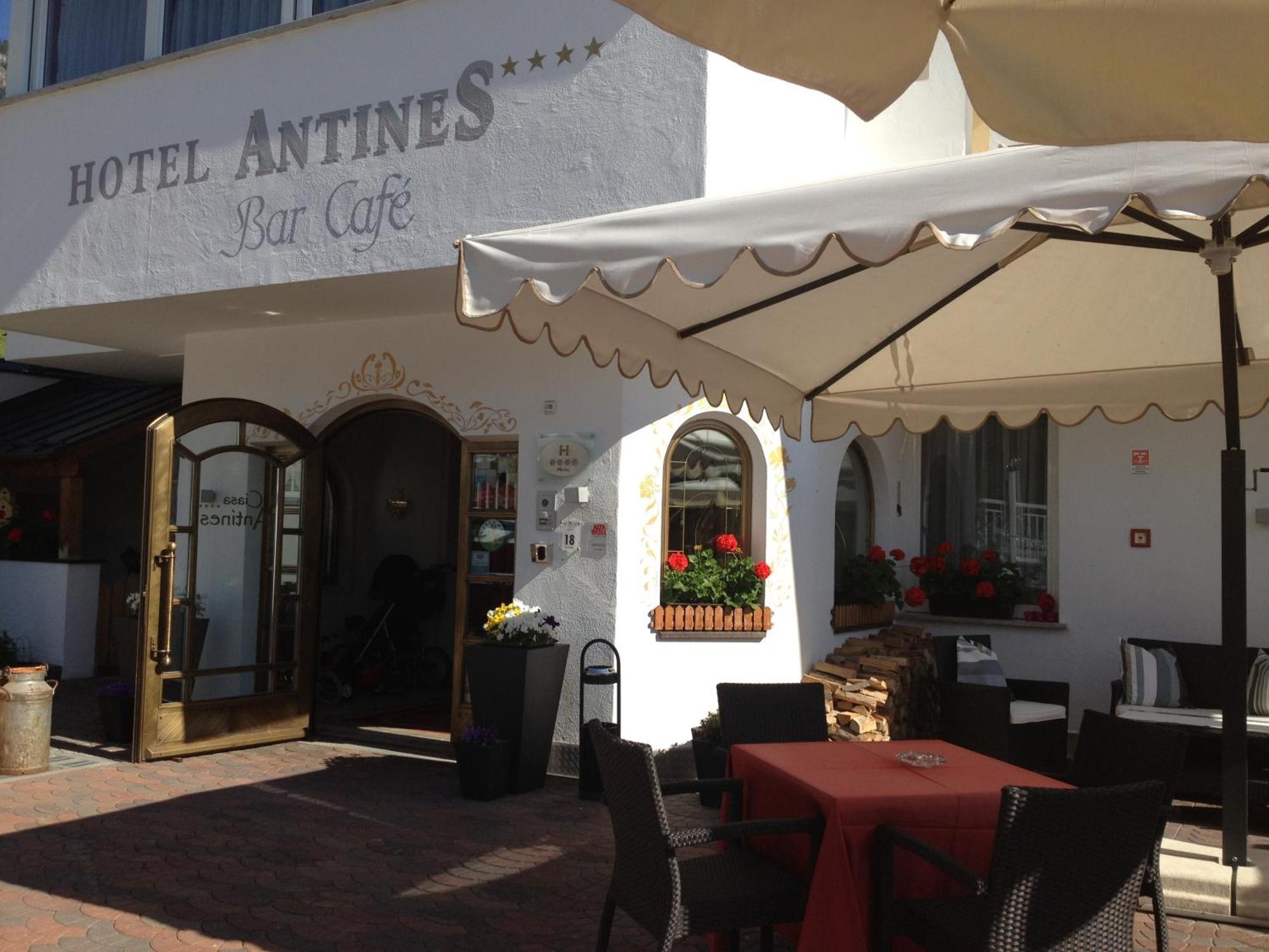 Hotel Antines La Villa  Exterior foto